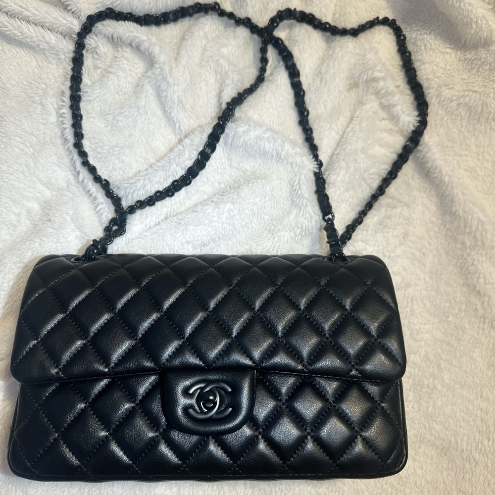 Chanel Black Quilted Leather Shoulder Bag